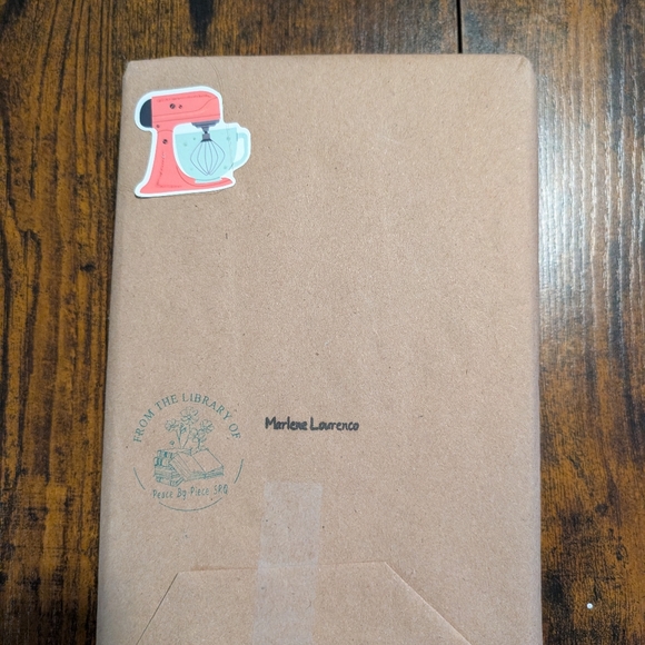 Blind Date With A Book!!! Surprise Book! Great Gift! Adult‎ Literature - Picture 2 of 2